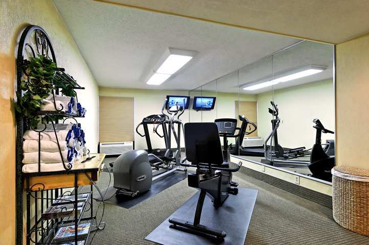 Hampton Inn Memphis Poplar Экстерьер фото